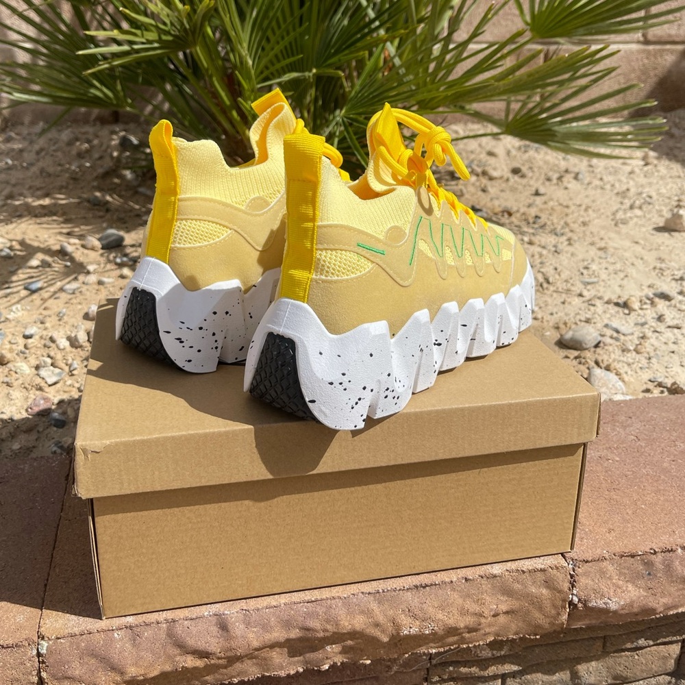 Bright Chunky Sneakers 🍋 - Picture 5 of 6